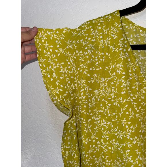 EUC Cynthia Rowley Floral Blouse Green Short Sleeve Size 1X - Picture 5 of 8